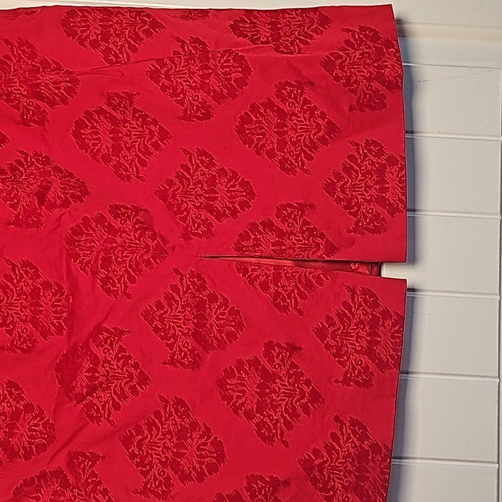 Apostrophe sz 8 red damask skirt - Picture 7 of 9